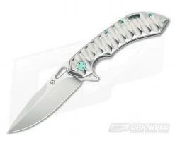 Olamic Cutlery Wayfarer 247 Scalloped High Polished Ti Satin M390 Flipper