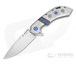 Olamic Cutlery Wayfarer 247 Triple Dot Zirc/Timascus Mammoth Tooth Stripe Inlay Frosty Titanium Satin M390 Flipper